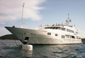 Maxiyacht1