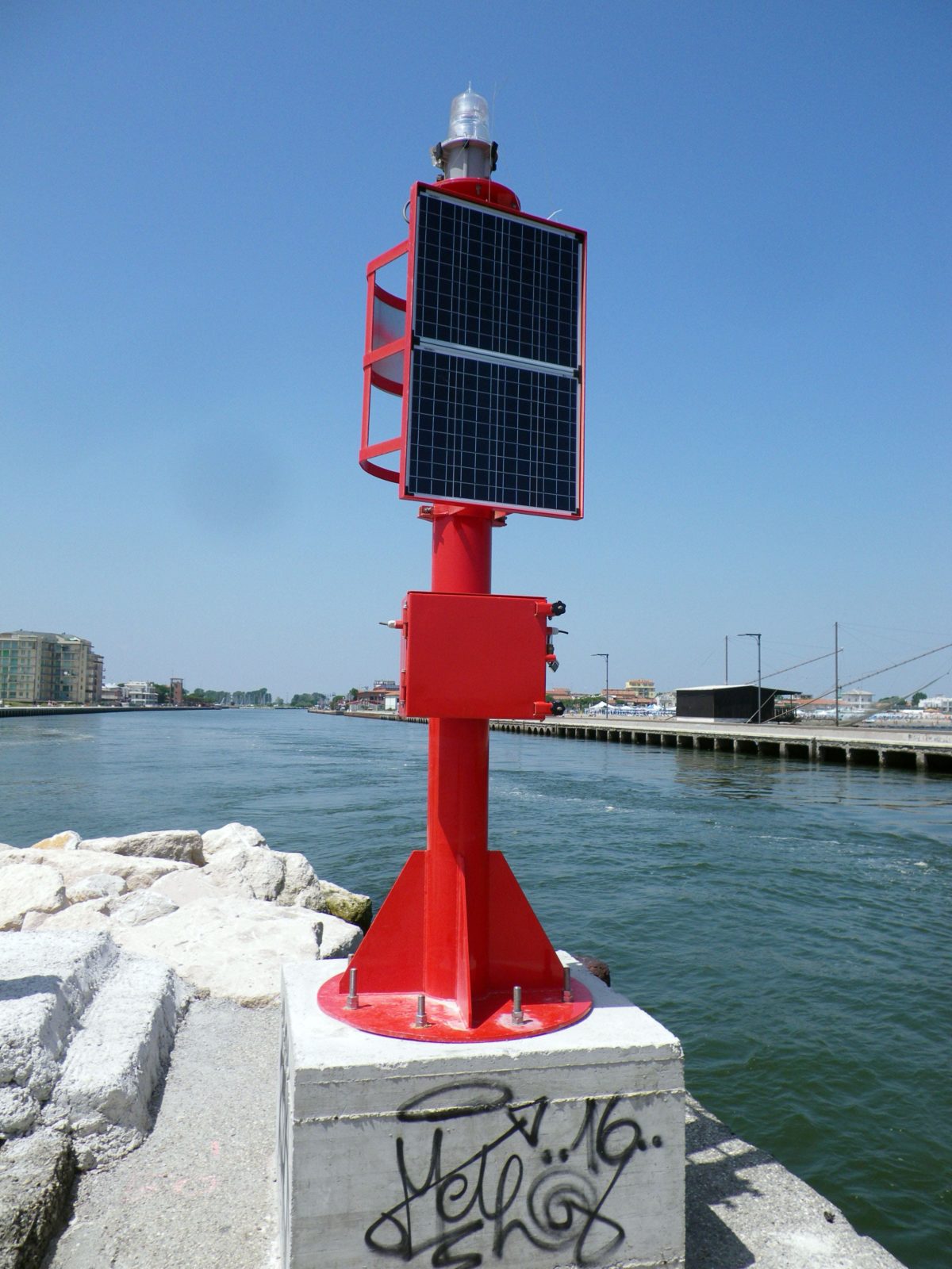 Land Beacons and Marine Lanterns Resinex