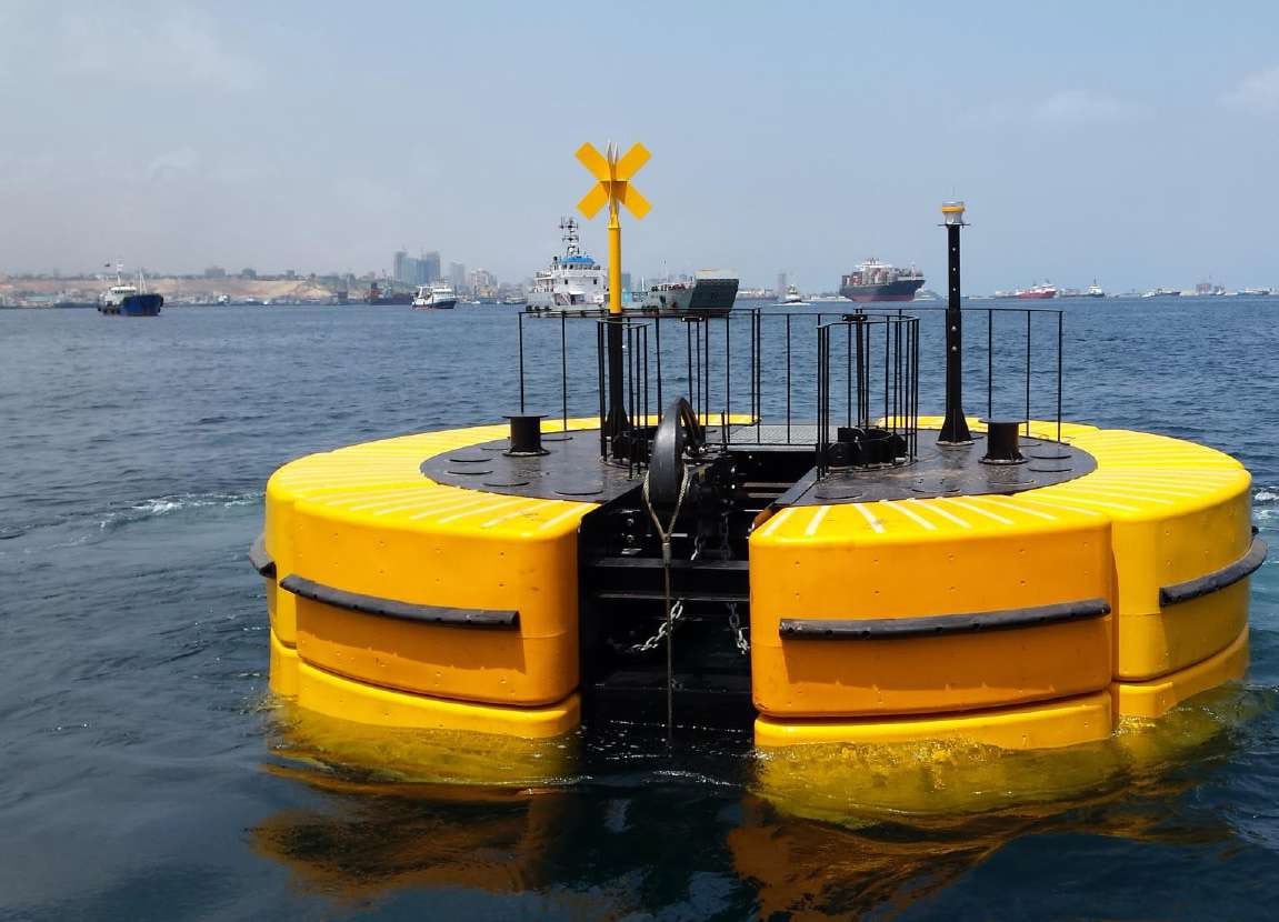 catamaran mooring buoy