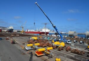 Oceanological buoys for an innovative Wavepiston project in Gran Canaria