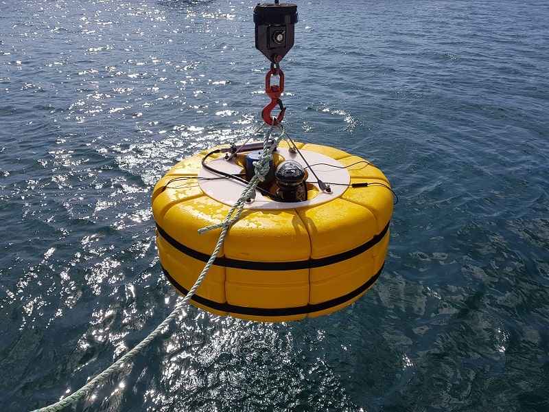 Speciali galleggianti per un Ocean Bottom Seismometer